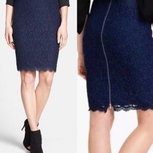 DVF navy lace pencil skirt w/ zipper - knee length